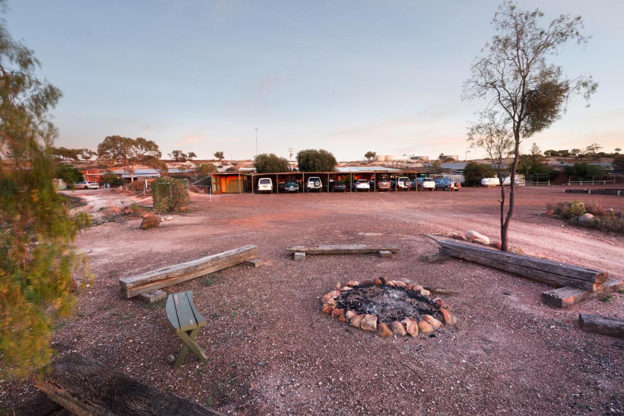 White Cliffs Underground Motel Extérieur photo